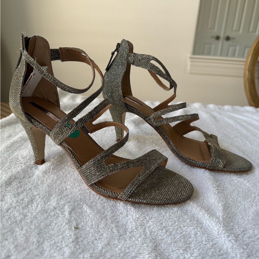 Tahari Ninja Metallic Gold Silver Strappy Heels Sandals